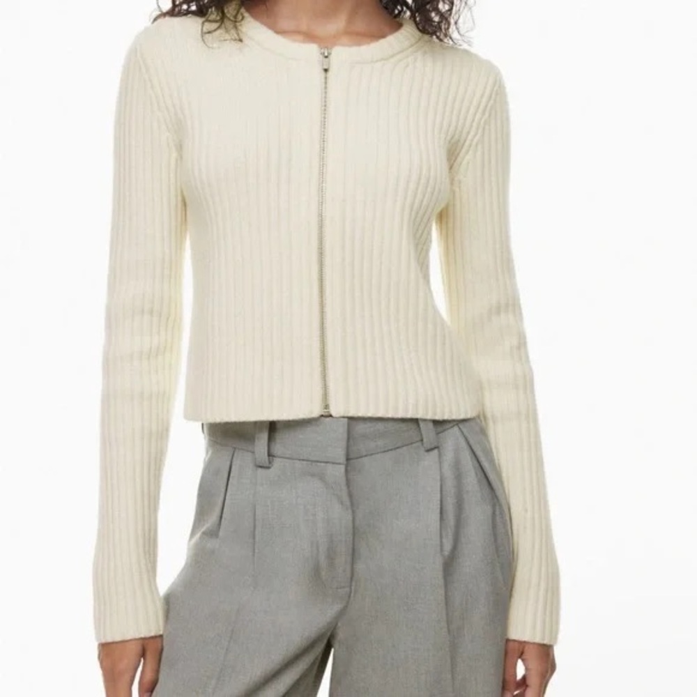 Sunday Best/ Aritzia Cream Ribbed Cardigan
